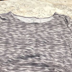 Maternity 3/4 sleeve tee grey and cream
